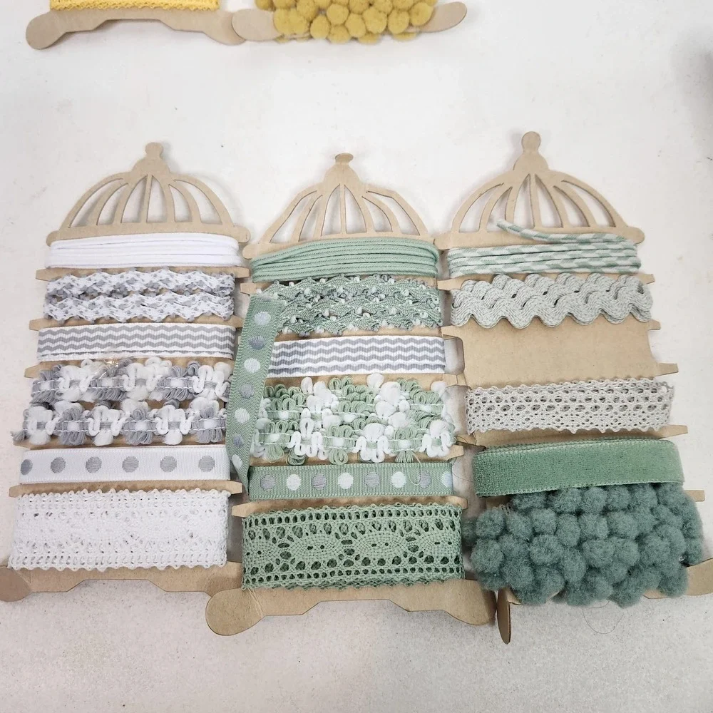Ribbon Trim Lot Multicolor Lace Pom Pom Ric Rac Assorted Craft Cards Scrapbook